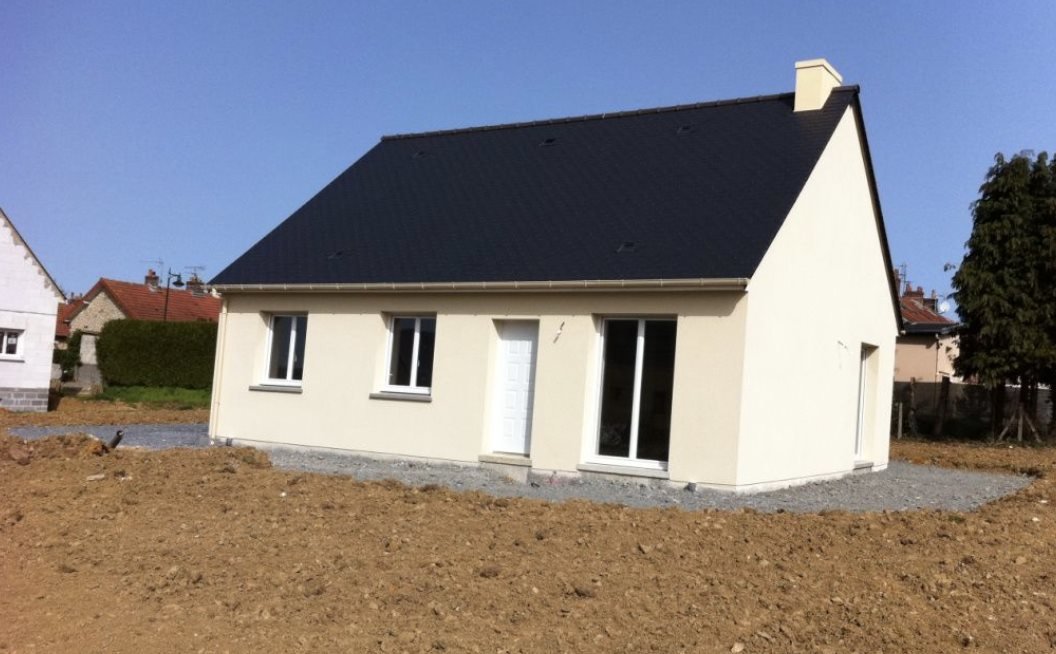Another completed home of the same design, photographed on handover